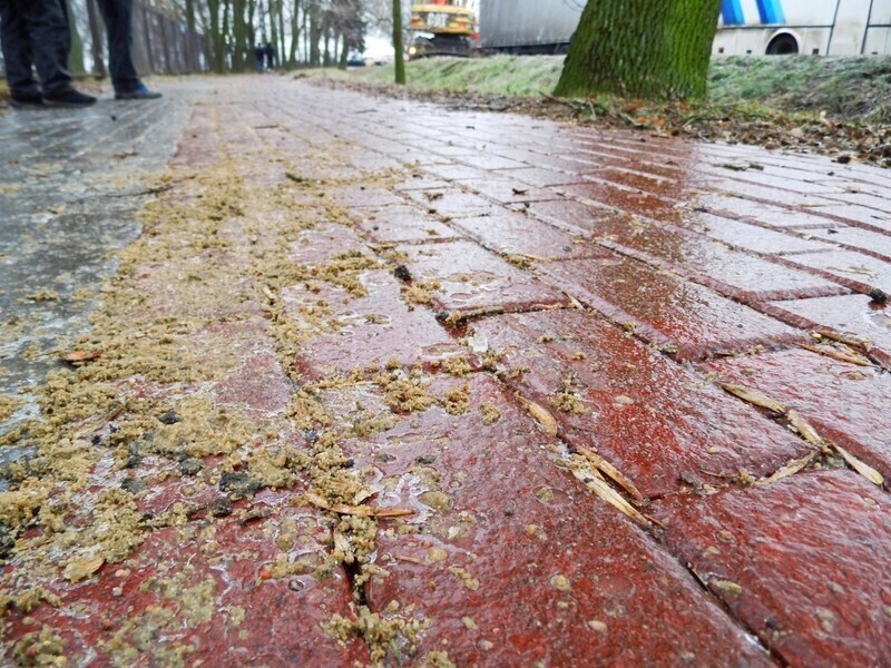 Zdjęcie 3: Fatalne warunki do jazdy na drogach miasta i regionu