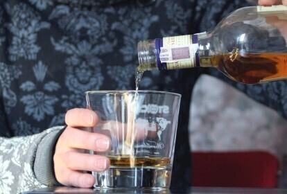 Pijana para opiekowała się dwojgiem dzieci