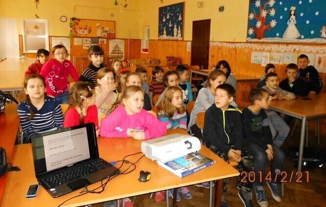 Dzień Języka Ojczystego z biblioteką