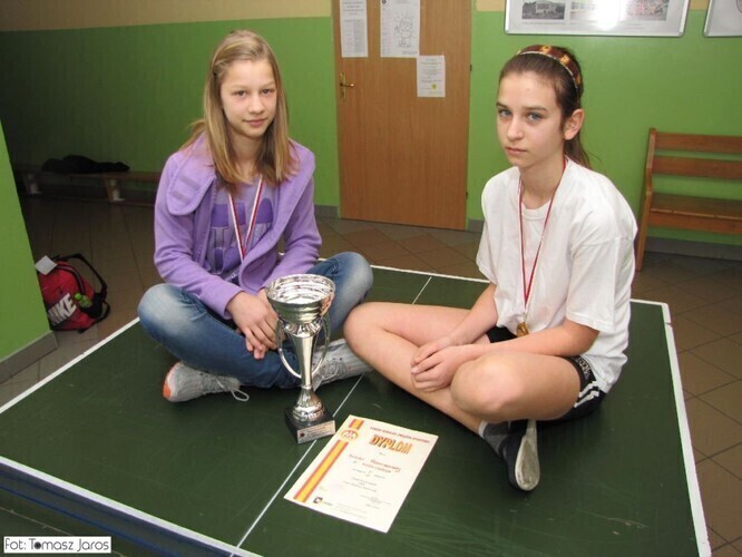 Dziewczyny z Moszczenicy najlepsze w województwie