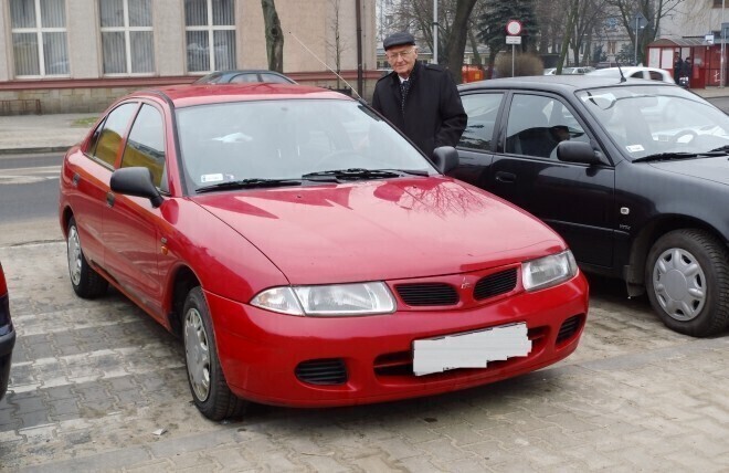 Zdjęcie 3: Jakimi samochodami jeżdżą urzędnicy?