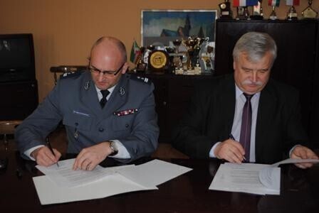 Prawie 20 tys. zł na dodatkowe patrole policji