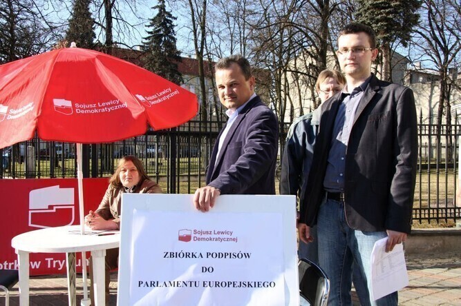 SLD zbierał podpisy