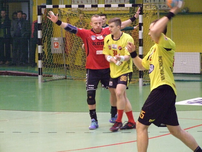 Chrobry za mocny Piotrkowianin przedostatni