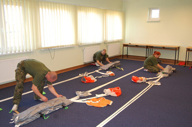 Zdjęcie 1: Kolejna grupa żołnierzy zakończyła szkolenie