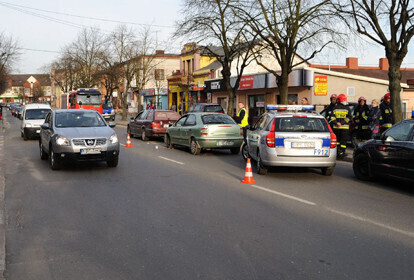 Zdjęcie 1: Kobieta ranna w wypadku