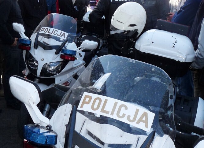 Ciężarówką na podwójnym gazie