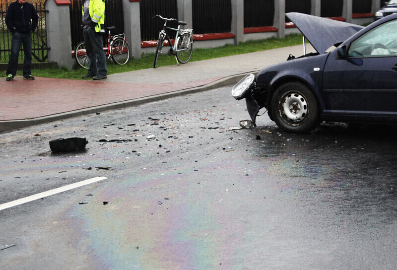 Zdjęcie 2: Dziecko walczy o życie - wypadek w Babach