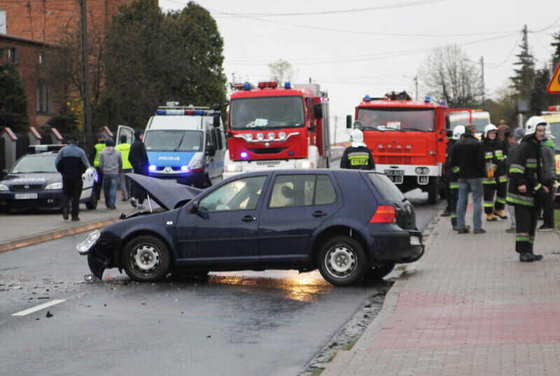 Zdjęcie 3: Dziecko walczy o życie - wypadek w Babach