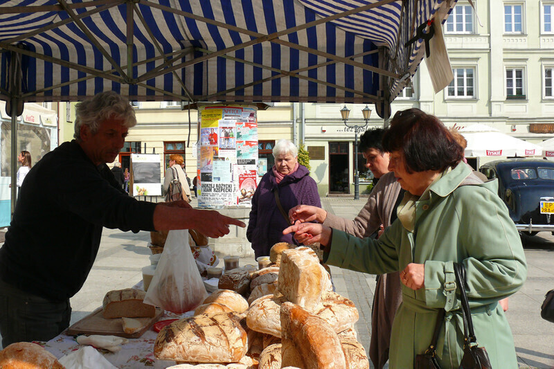 Zdjęcie 4: Wielkanocny Jarmark w Rynku Trybunalskim