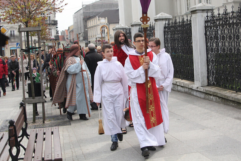 Zdjęcie 2: Uczcili wjazd Jezusa do Jerozolimy