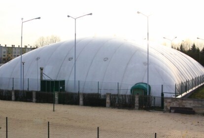 Miażdżąca opinia ekspertów ws. hali balonowej