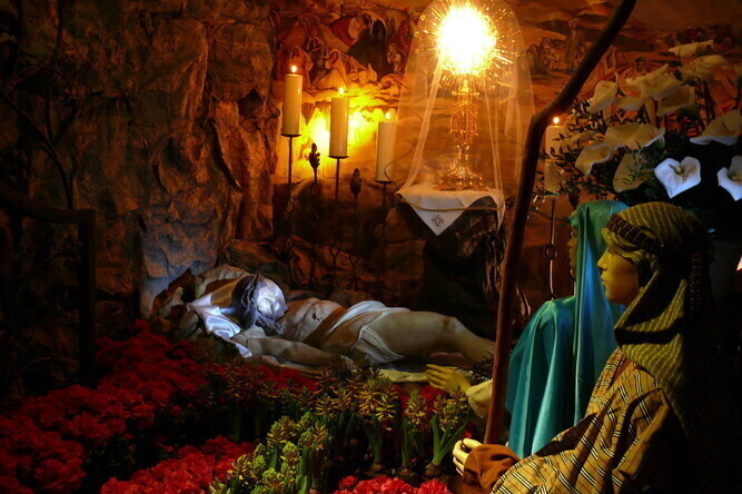 Groby Pańskie w piotrkowskich kościołach