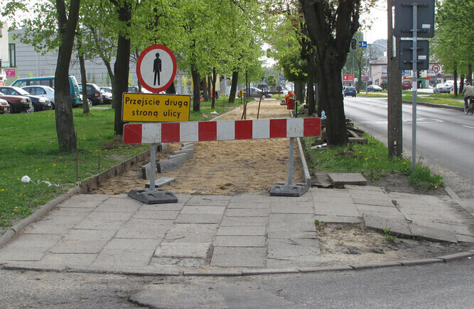 Zdjęcie 1: 3 miliony złotych na naprawę i wymianę chodników