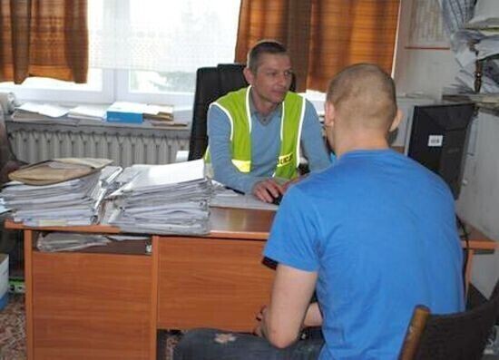 Zastraszał i groził pozbawieniem życia