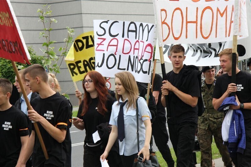 Zdjęcie 4: Ściany żądają wolności!