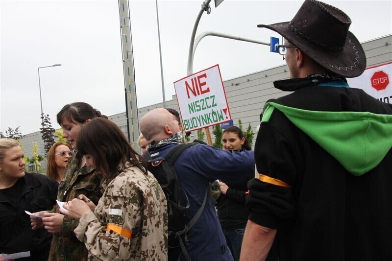 Zdjęcie 5: Ściany żądają wolności!