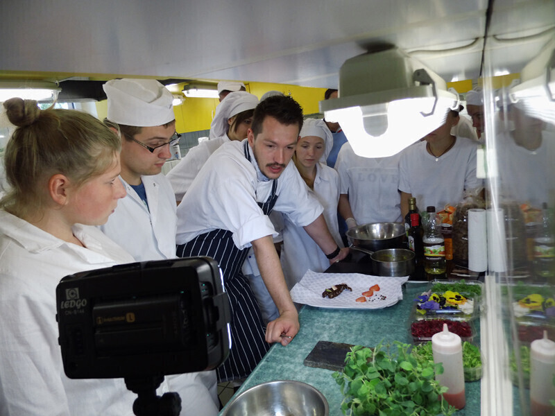 Zdjęcie 2: Kuchni uczyli się od mistrza