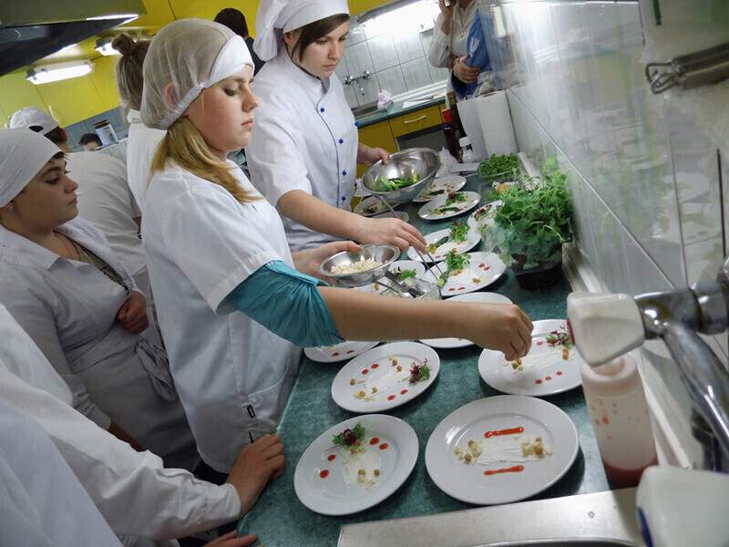 Zdjęcie 6: Kuchni uczyli się od mistrza