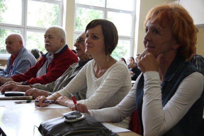 Zdjęcie 1: IX Dyktando Trybunalskie: Rekordzista zrobił 140 błędów!