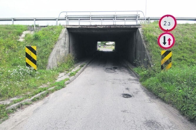 Chcą komunikacji miejskiej na Twardosławickiej i Zawodziu