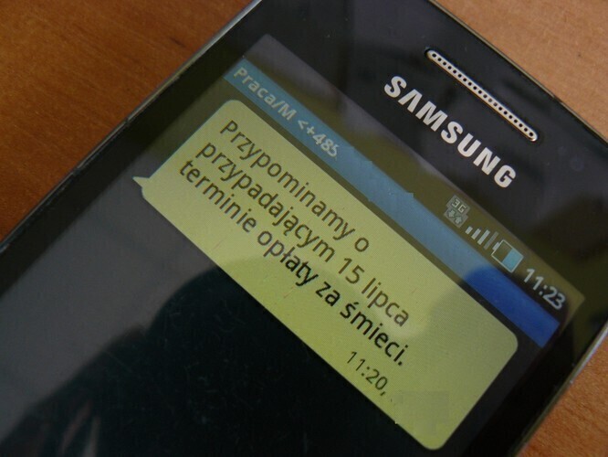 Urząd przypomni o płatnościach i imprezach SMS-em