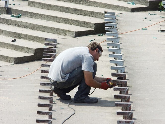 Remontują amfiteatr