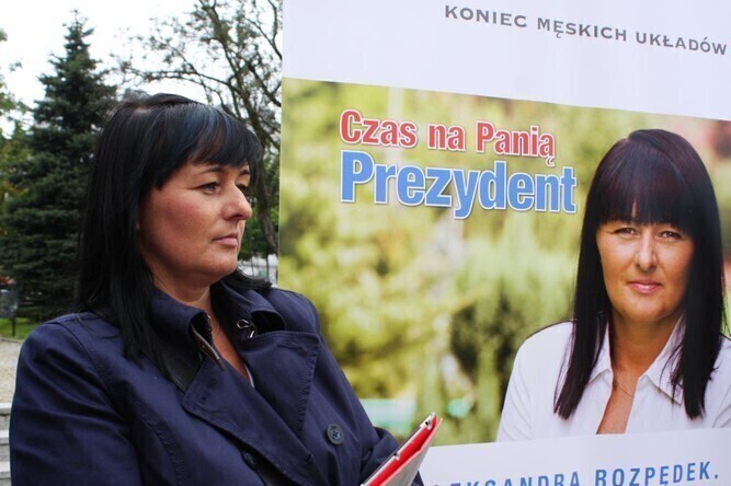 Koniec męskich układów Aleksandra Rozpędek chce być prezydentem Piotrkowa
