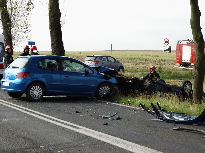 Zdjęcie 2: Wypadek przy Moryca. Trzy osoby ranne