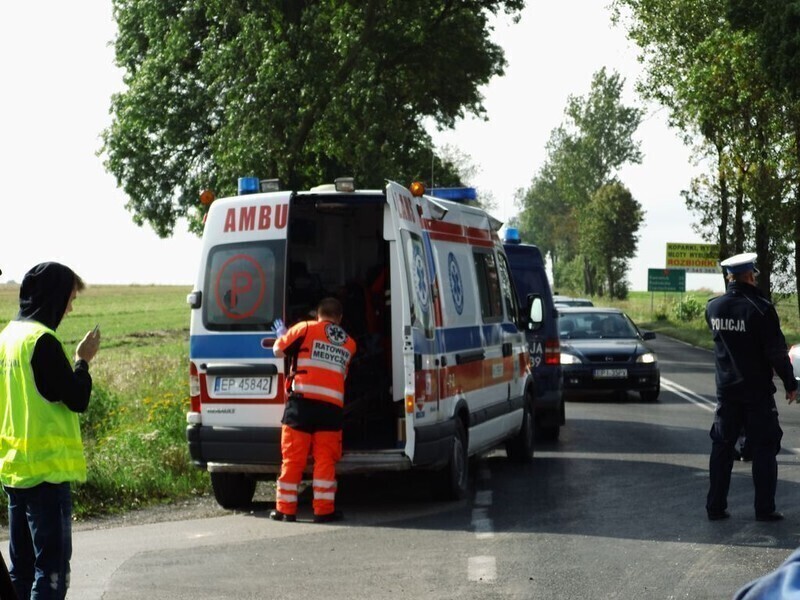 Zdjęcie 8: Wypadek przy Moryca. Trzy osoby ranne