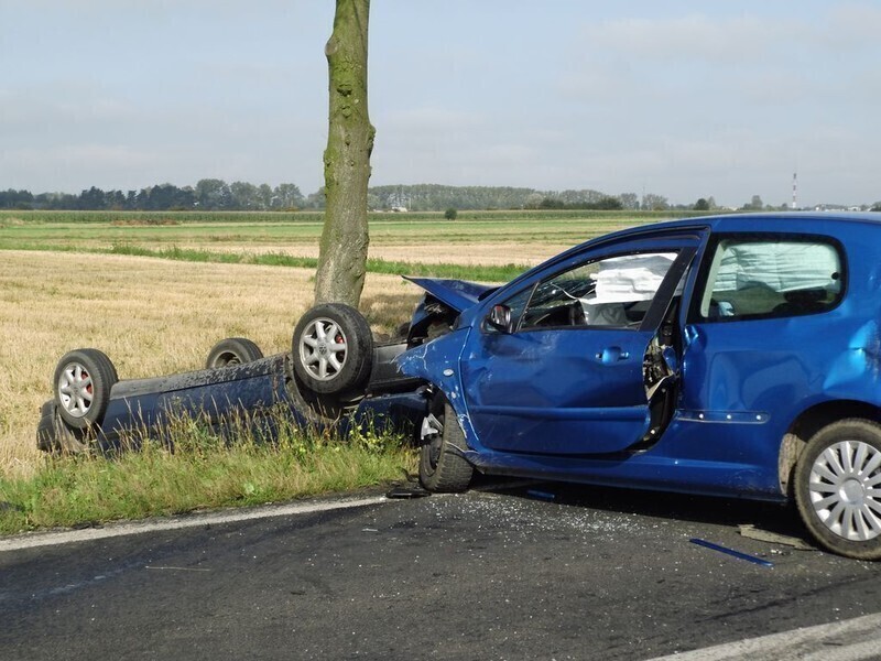 Zdjęcie 11: Wypadek przy Moryca. Trzy osoby ranne
