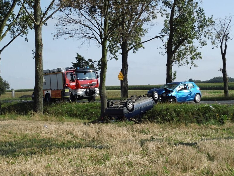 Zdjęcie 18: Wypadek przy Moryca. Trzy osoby ranne