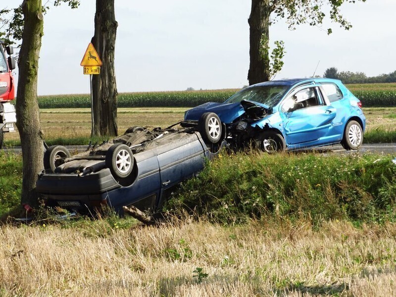 Zdjęcie 19: Wypadek przy Moryca. Trzy osoby ranne