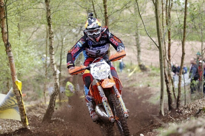 Motorami wjadą na teren kopalni