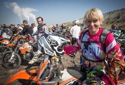 Zdjęcie 1: Pierwszy dzień motocyklowych zmagań w kopalni za nami