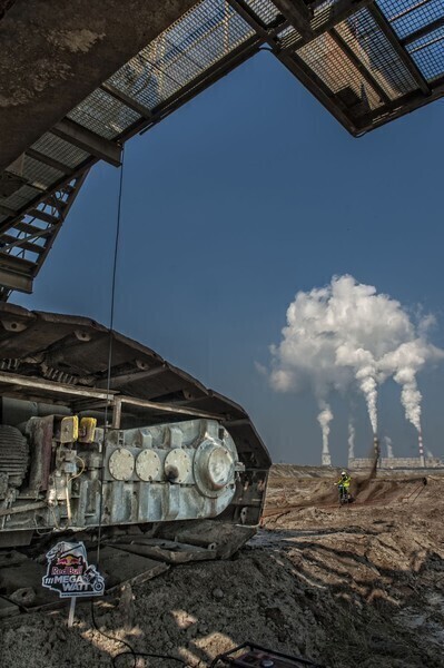 Zdjęcie 2: Pierwszy dzień motocyklowych zmagań w kopalni za nami