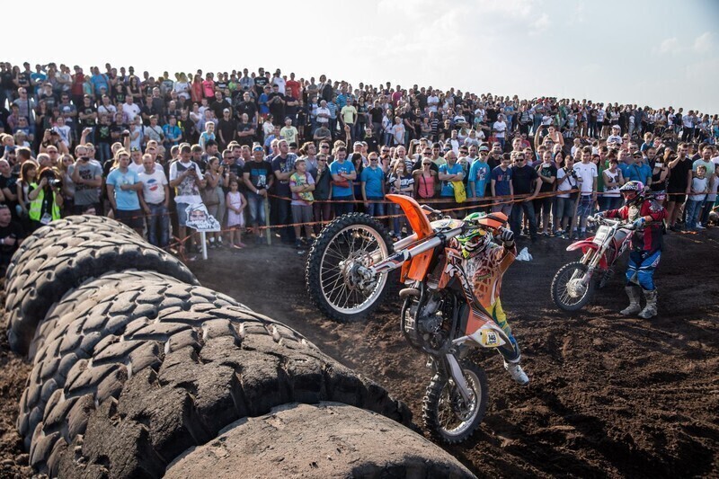 Zdjęcie 8: Pierwszy dzień motocyklowych zmagań w kopalni za nami