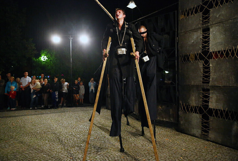 Zdjęcie 5: Przejmujący spektakl o wojnie