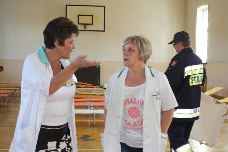 Zdjęcie 8: Z cysterny wyciekł amoniak... 