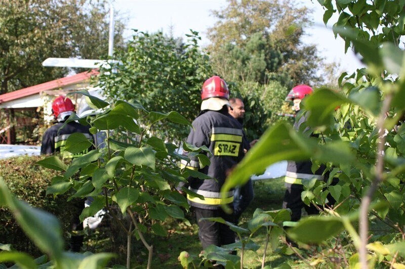 Zdjęcie 17: Awaryjne lądowanie awionetki [video]