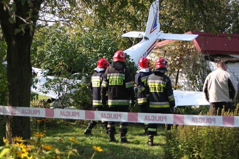 Zdjęcie 21: Awaryjne lądowanie awionetki [video]