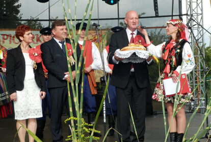 Zdjęcie 1: Dożynki Powiatowe w Rozprzy