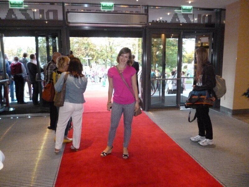 Zdjęcie 7: Uczniowie ZSP 2 na widowni 39. Festiwalu Filmowego w Gdyni