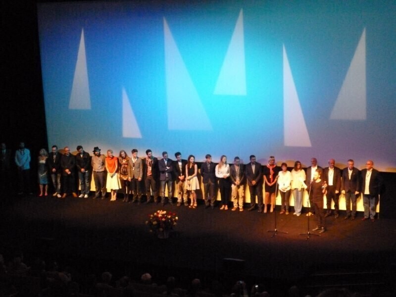 Zdjęcie 26: Uczniowie ZSP 2 na widowni 39. Festiwalu Filmowego w Gdyni