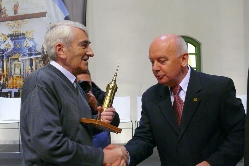 Zdjęcie 2: Złota Wieża Trybunalska już wręczona 