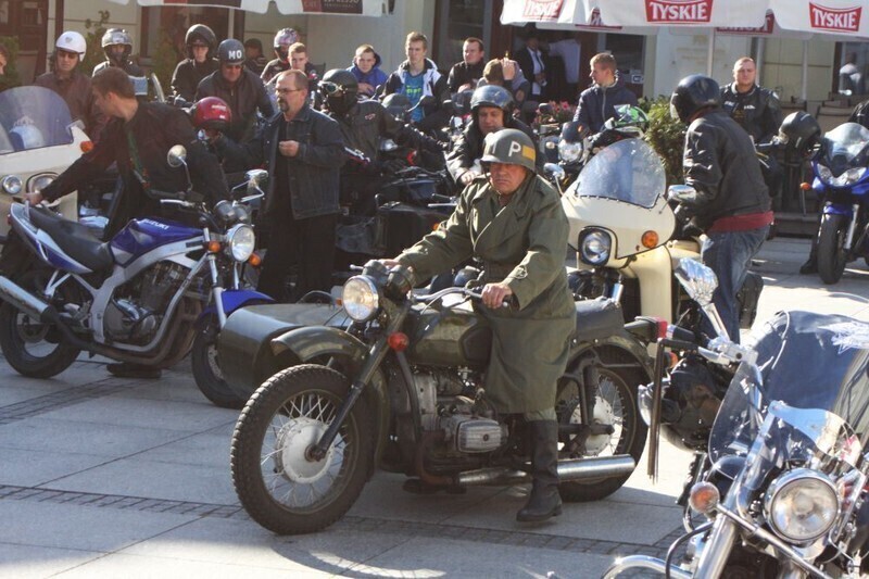 Zdjęcie 3: Koniec sezonu motocyklowego 