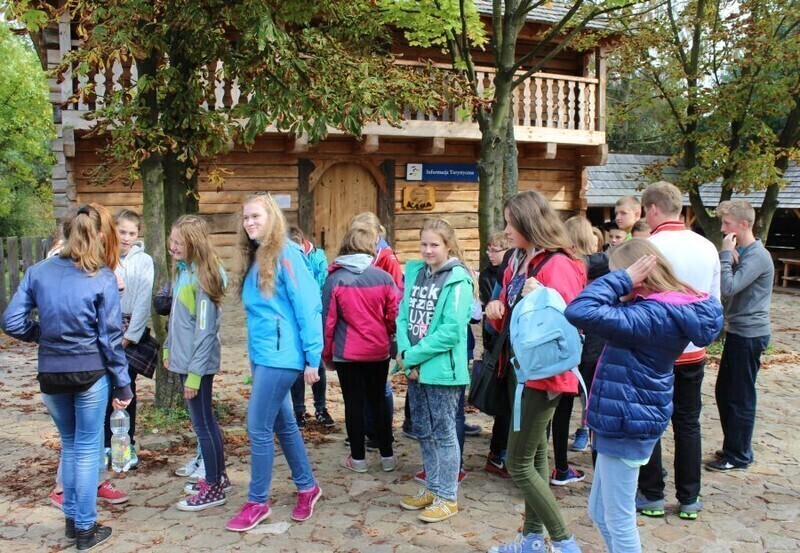 Zdjęcie 3: Gimnazjaliści pojechali w Góry Świętokrzyskie 