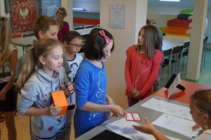 Zdjęcie 13: Uczniowie chcą uczciwych wyborów