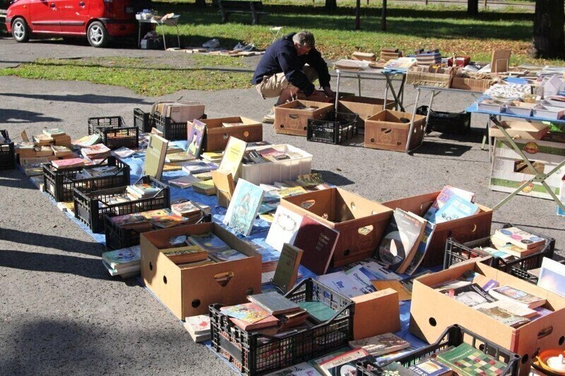 Zdjęcie 2: Ostatnia w tym roku Giełda Staroci