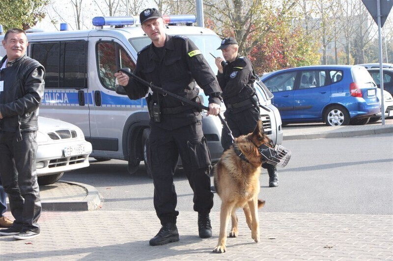 Zdjęcie 6: Areszt zaatakowany. Chcieli odbić więźnia 